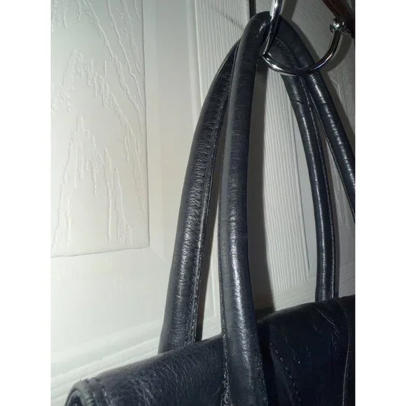 Xude London Black Soft Genuine Leather Shoulder Bag With Bow Leather - Picture 11 of 13
